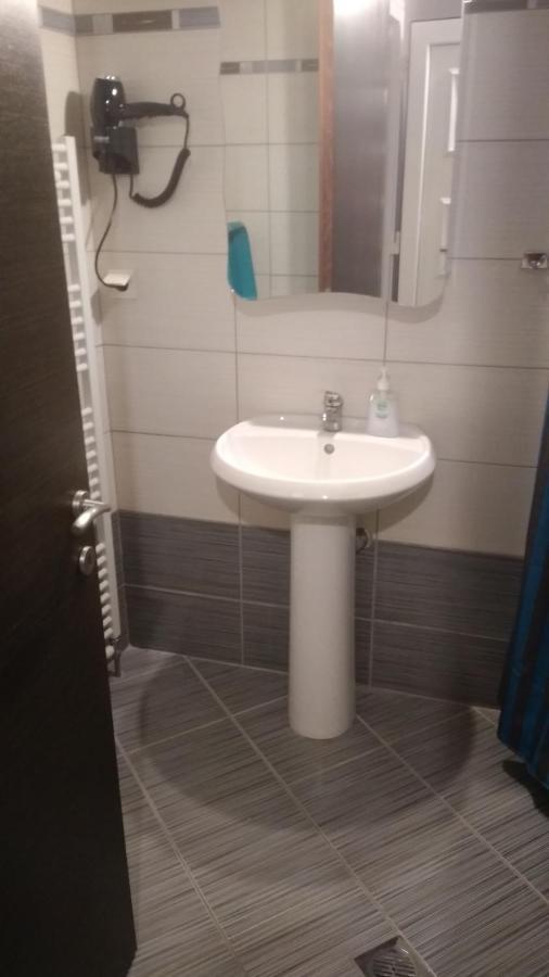 קאבאלה Iris Deluxe Suites 2 מראה חיצוני תמונה